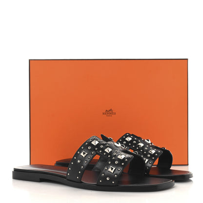 Hermes Calfskin Studded Oran Sandals 40 Black 10 of 10