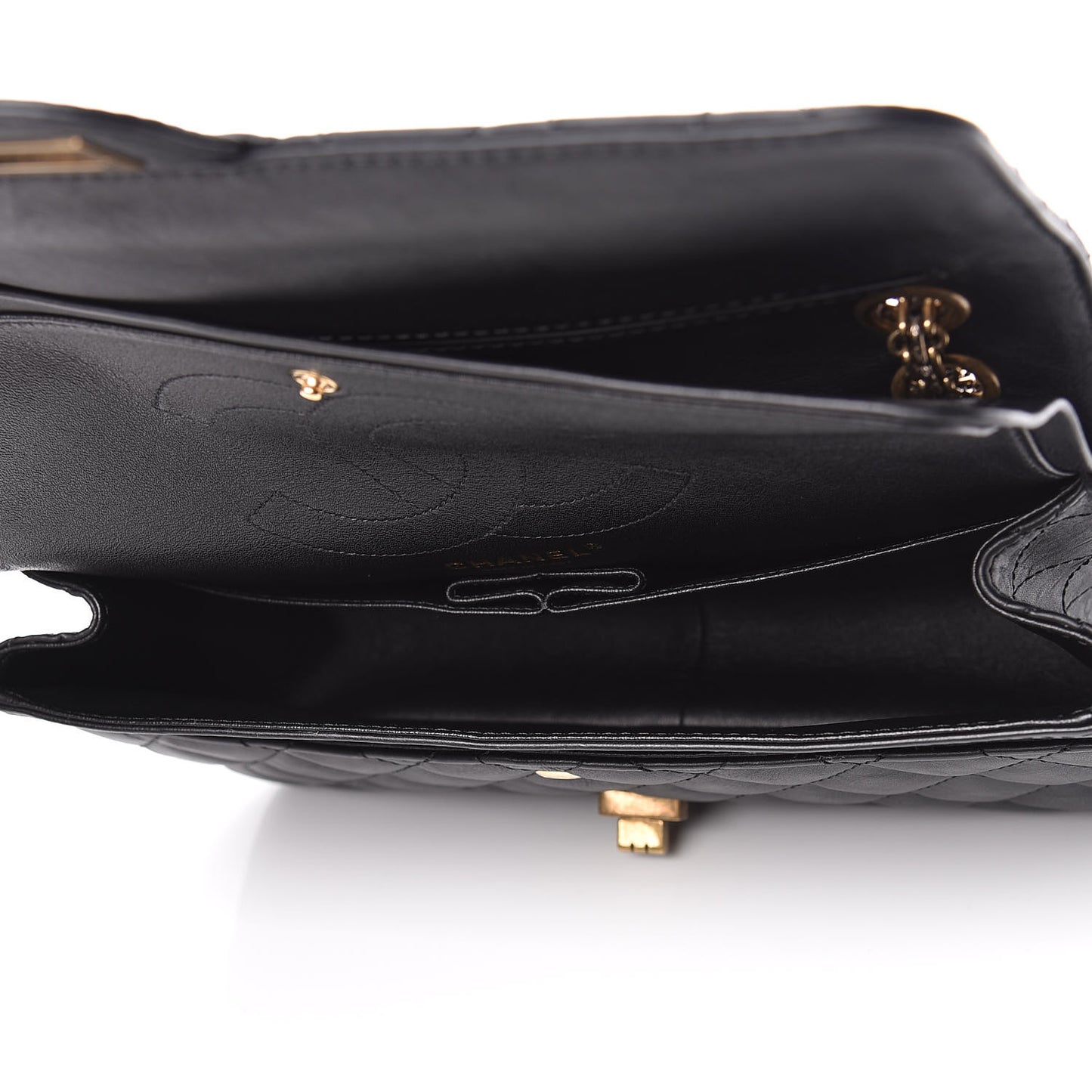 Crumpled Calfskin Quilted 2.55 Reissue 226 Flap Black