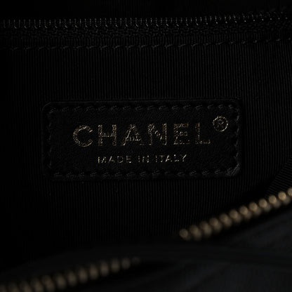Chanel Caviar Lambskin Quilted Casual Style Hobo Black 5 of 10