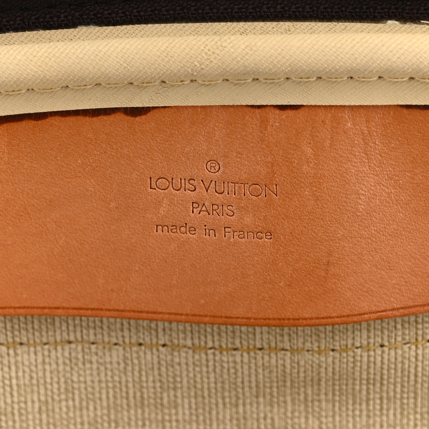 Louis Vuitton Monogram Alize 24 Heures Luggage 6 of 16