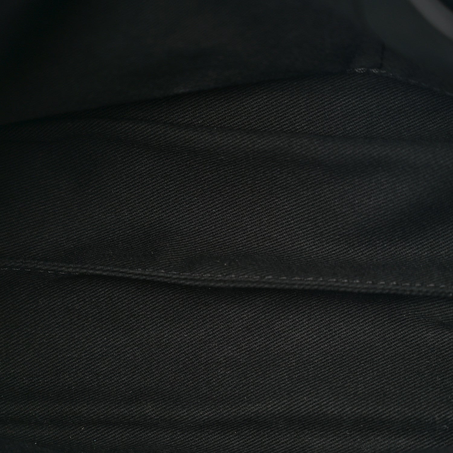 Chanel Grained Calfskin CC Pocket Tote Black 5 of 11