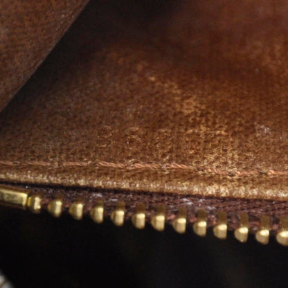Louis Vuitton Monogram King Size Toiletry Bag 8 of 8