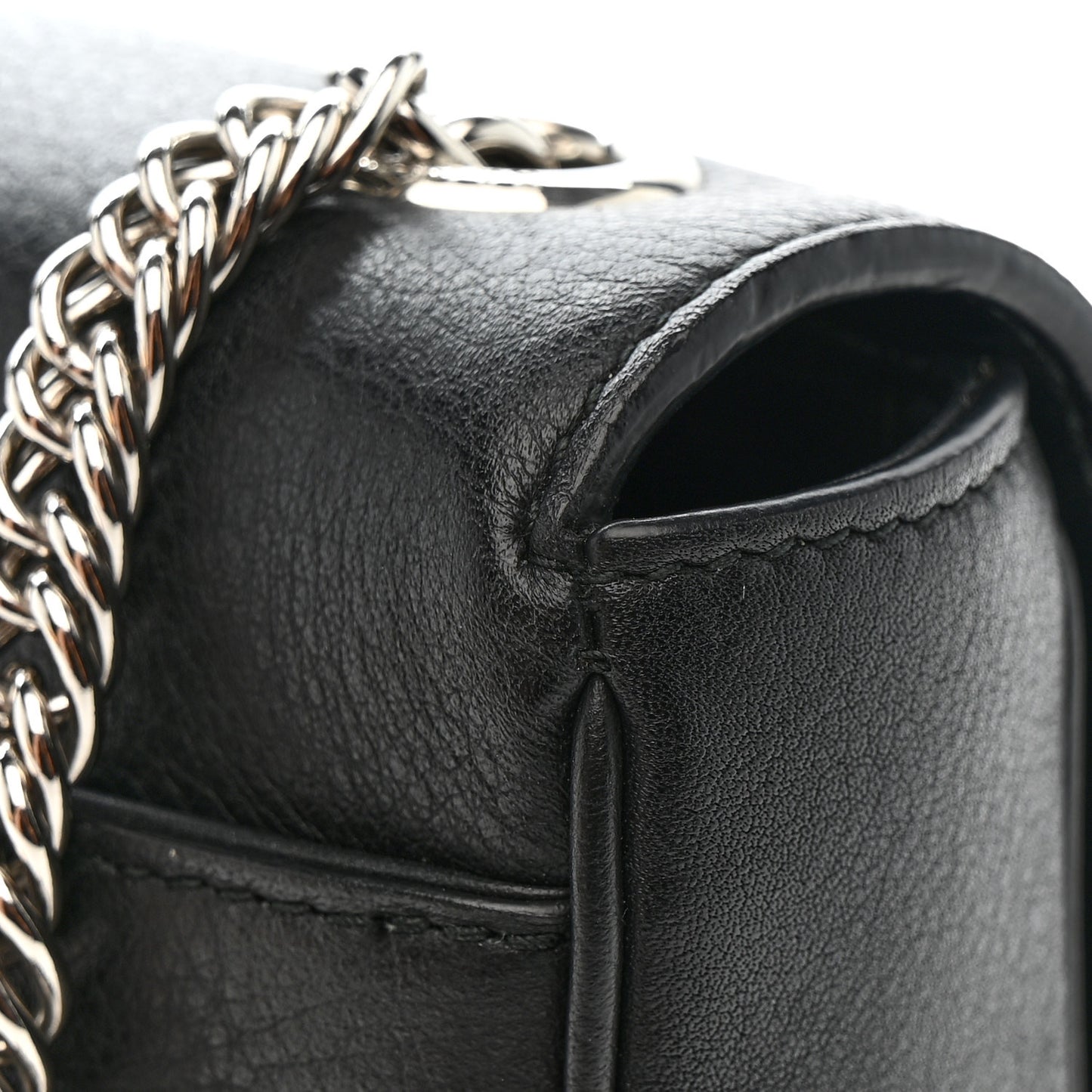 Pebbled Calfskin Logo Everyday Flap Chain Wallet Black
