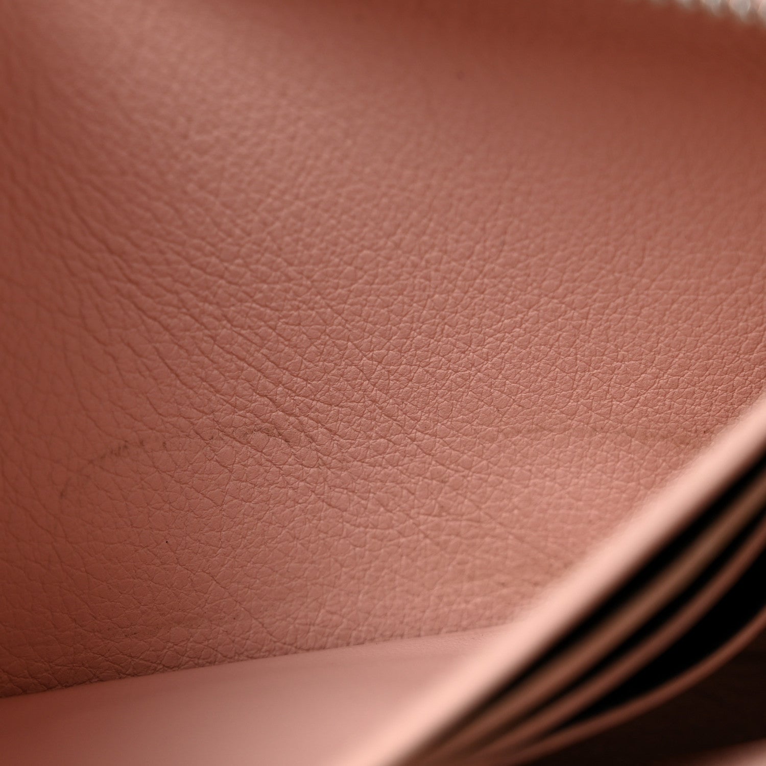 Louis Vuitton Mahina Zippy Wallet Magnolia 9 of 12
