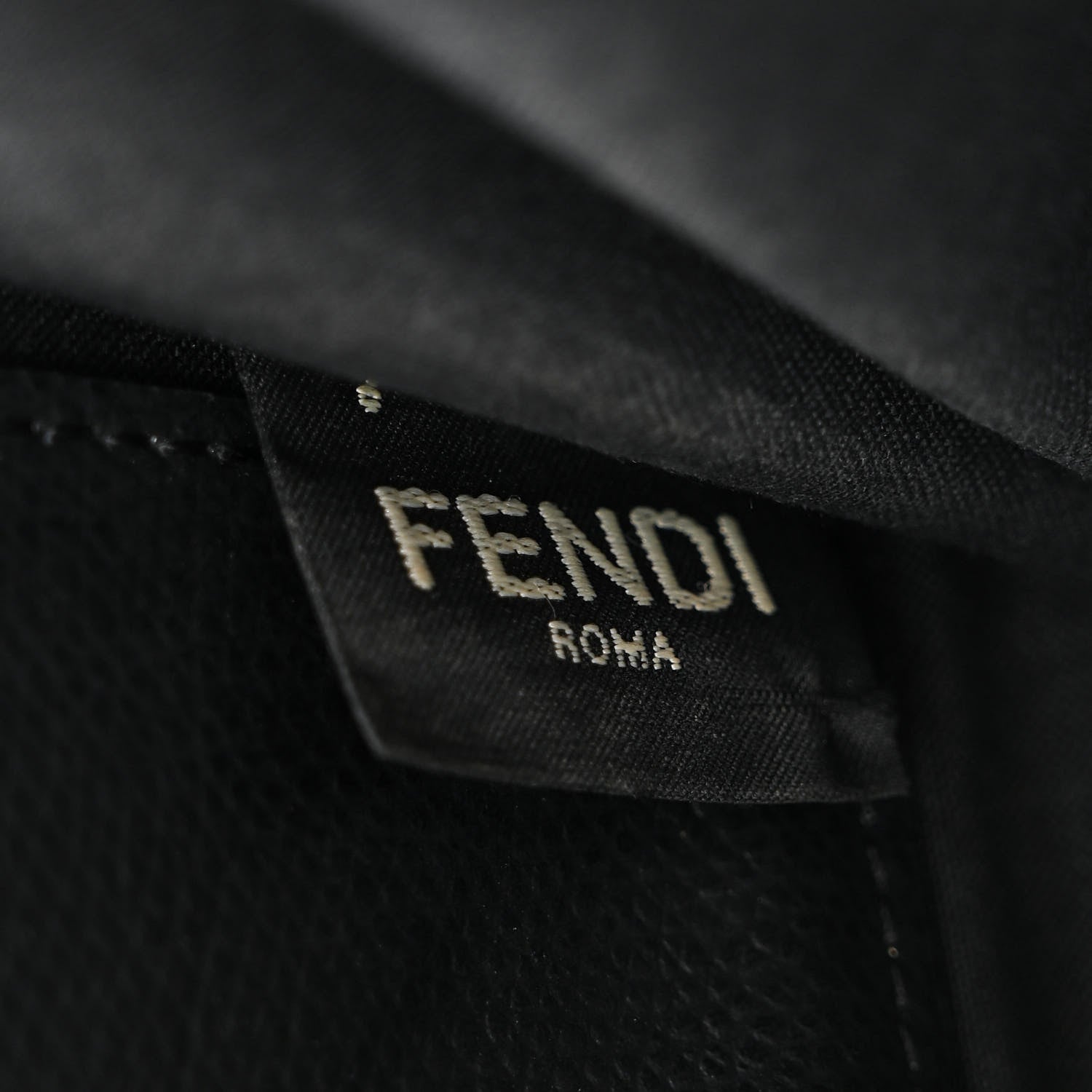Fendi Vitello Cruise F is Fendi Wallet On Chain Black 6 of 11
