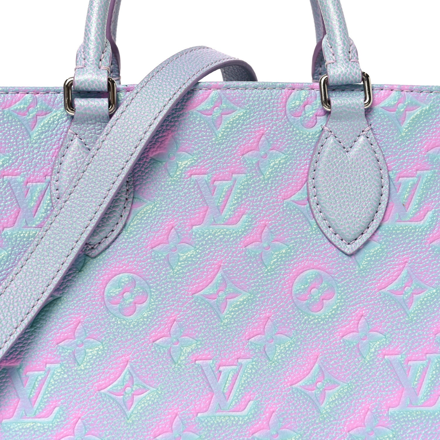 Louis Vuitton Empreinte Monogram Summer Stardust Onthego PM Lilas 7 of 9