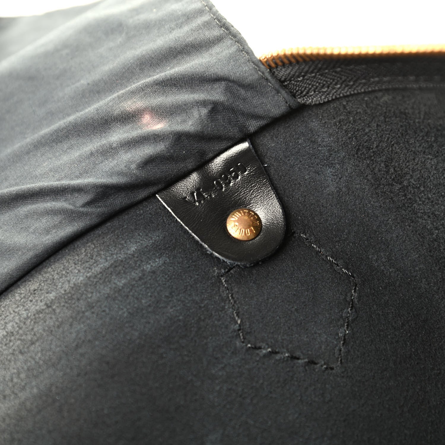 Louis Vuitton Epi Speedy 40 Black 9 of 9