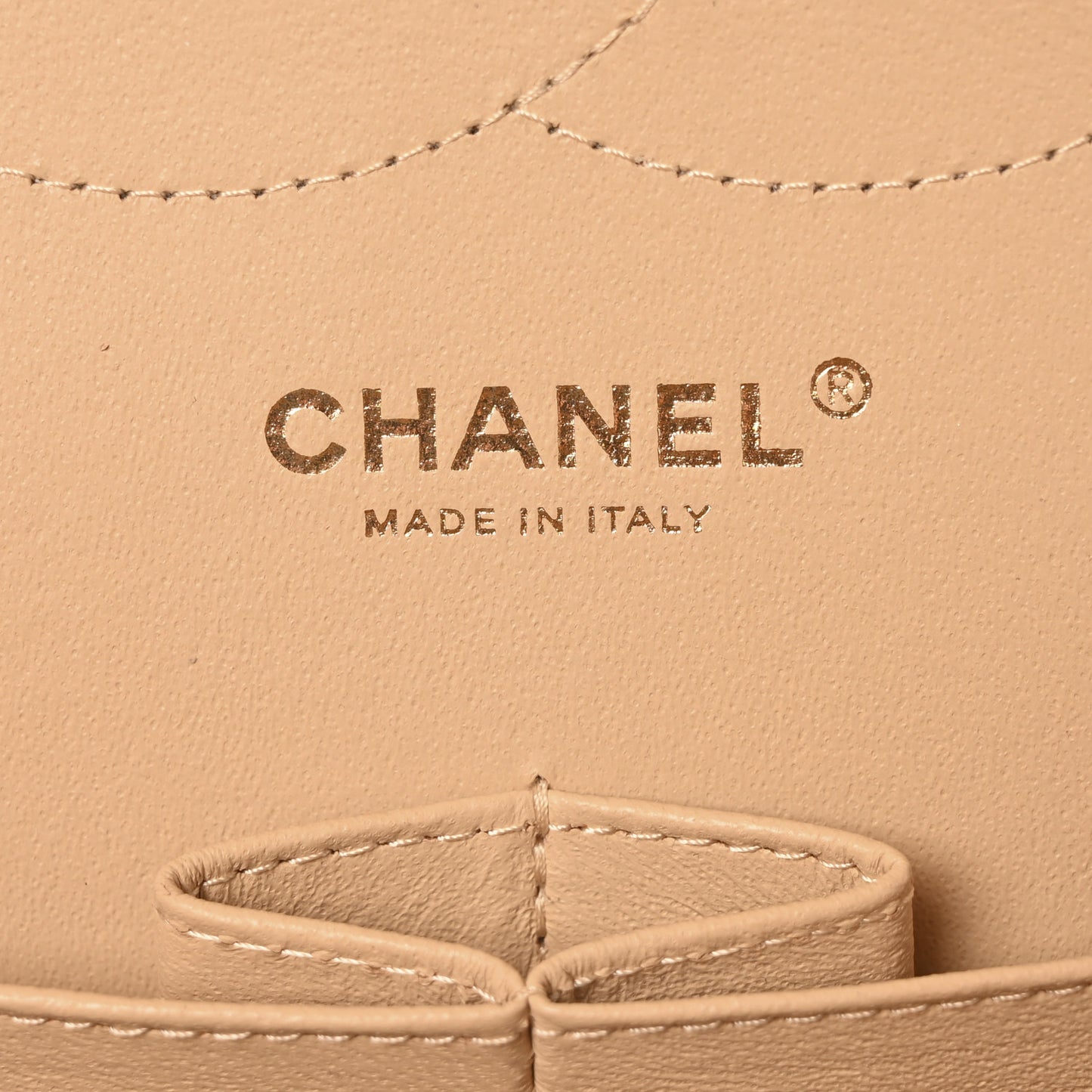 Caviar Quilted Jumbo Double Flap Beige Clair