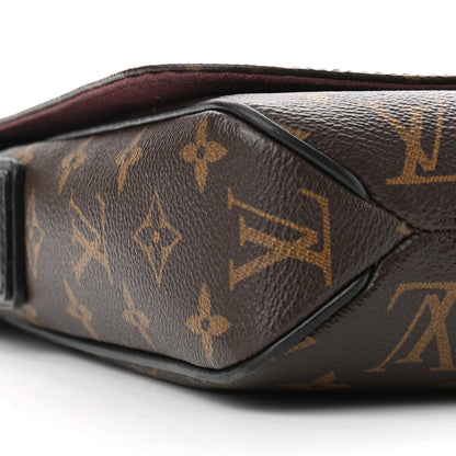 Louis Vuitton Monogram Macassar District PM 10 of 11