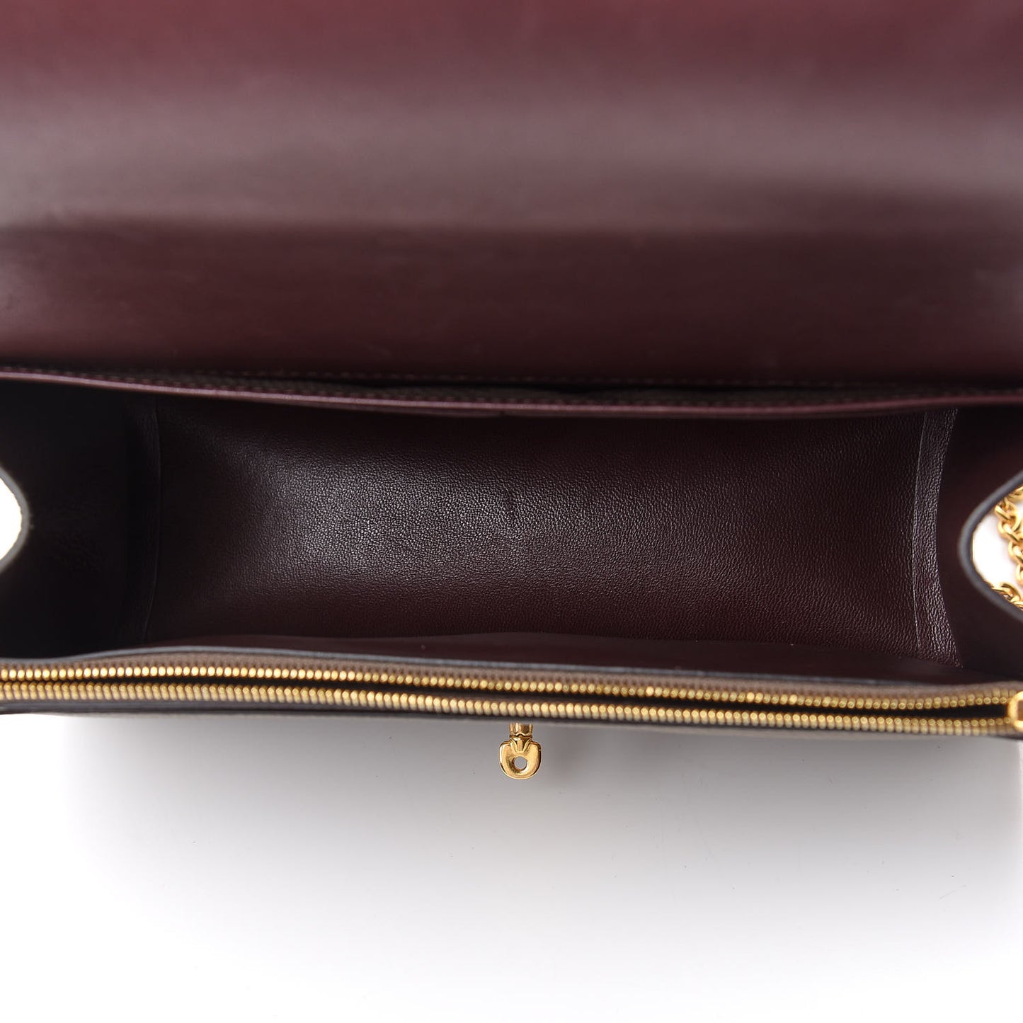 Classic Grain Calfskin Medium Darley Clay