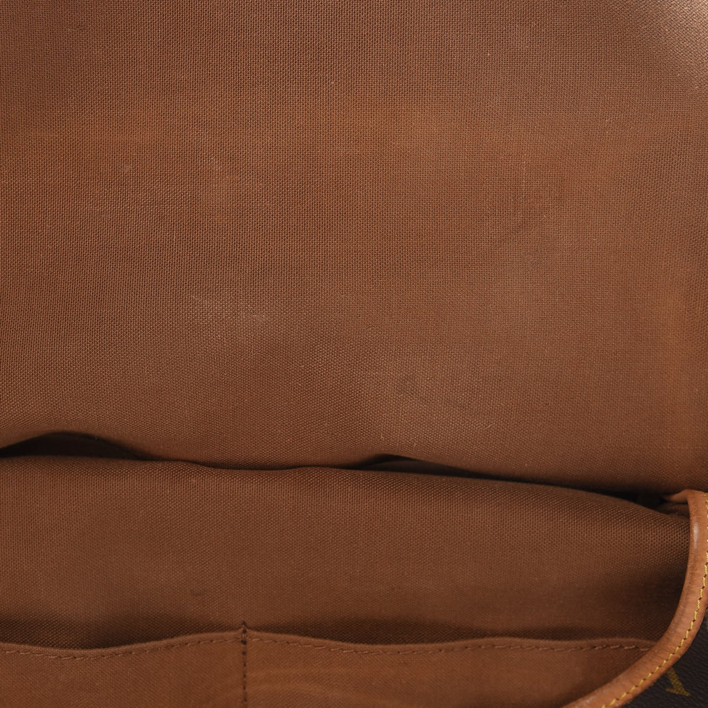 Monogram Saumur 35