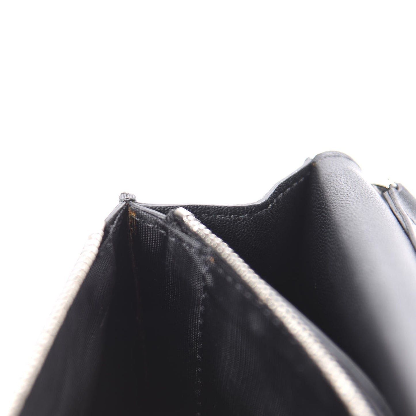 Sugar Goatskin Pandora Chain Wallet Black