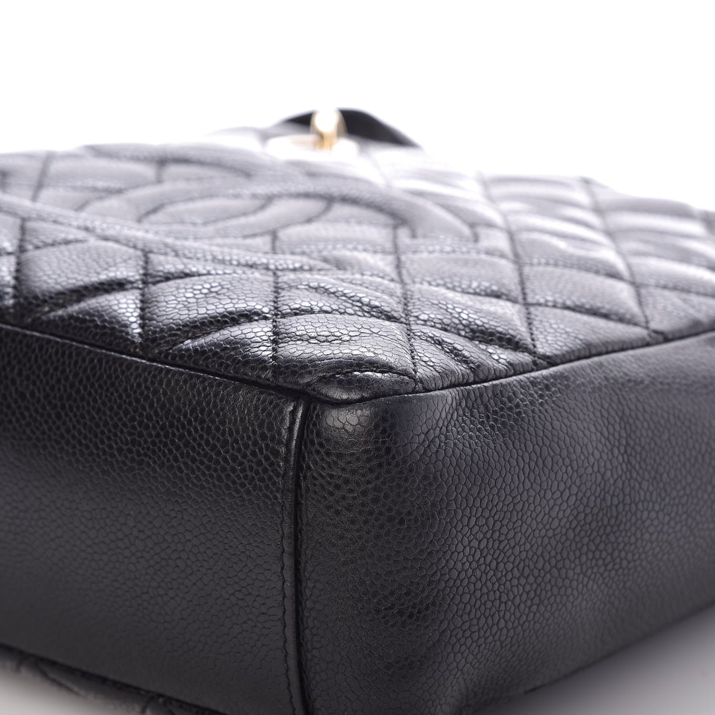 Caviar Quilted Petit Shopping Tote PST Black
