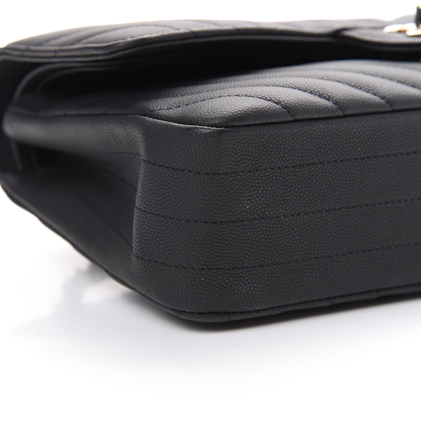 Caviar Chevron Quilted Medium Double Flap Black