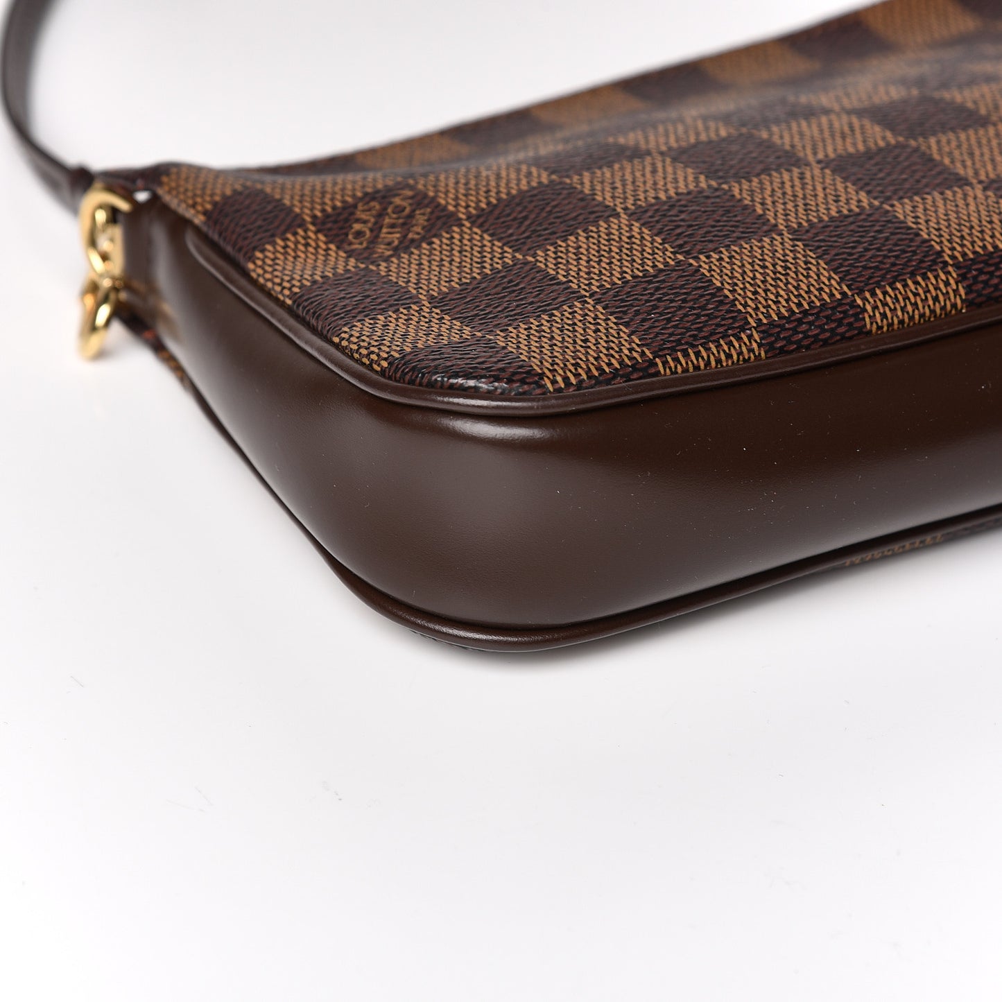 Damier Ebene Navona Pochette Accessories