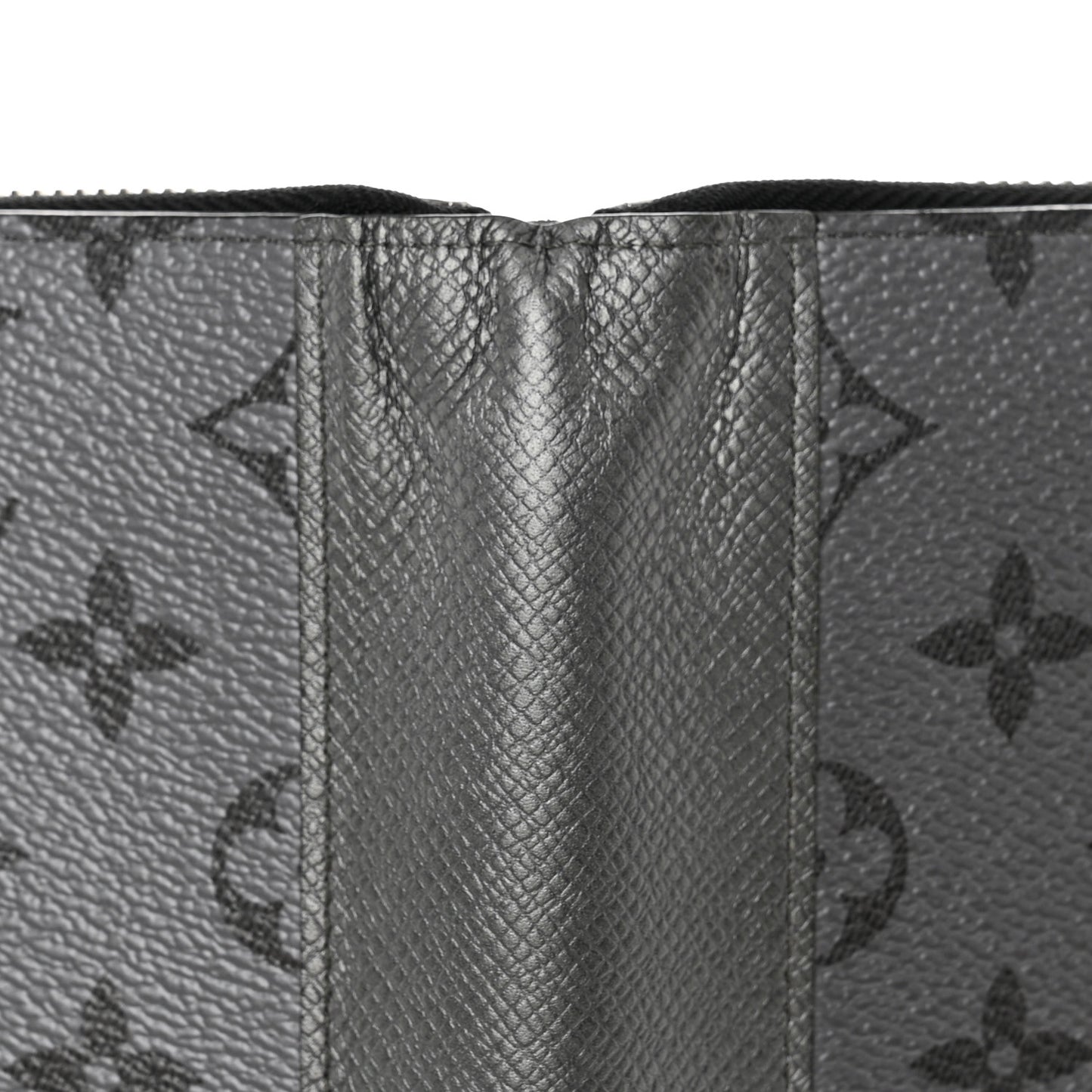 Taigarama Vertical Zippy Wallet Silver
