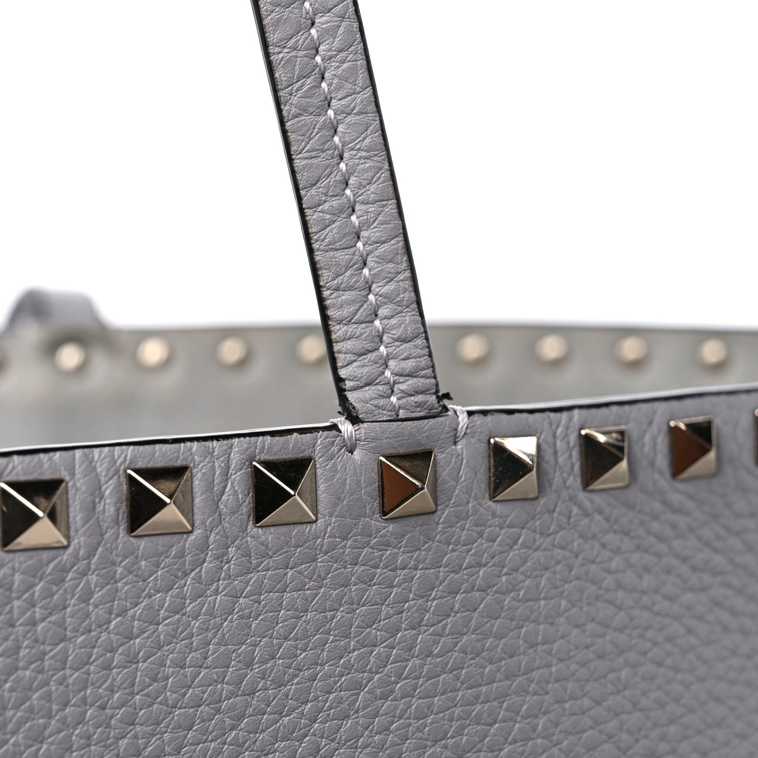 Valentino Garavani Grained Calfskin Rockstud Shoulder Tote Perla 14 of 14
