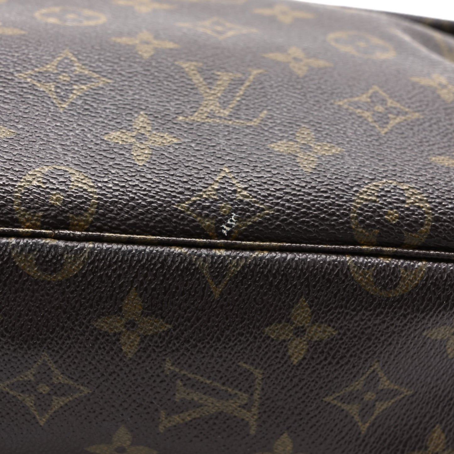Monogram Trousse Toilette 28