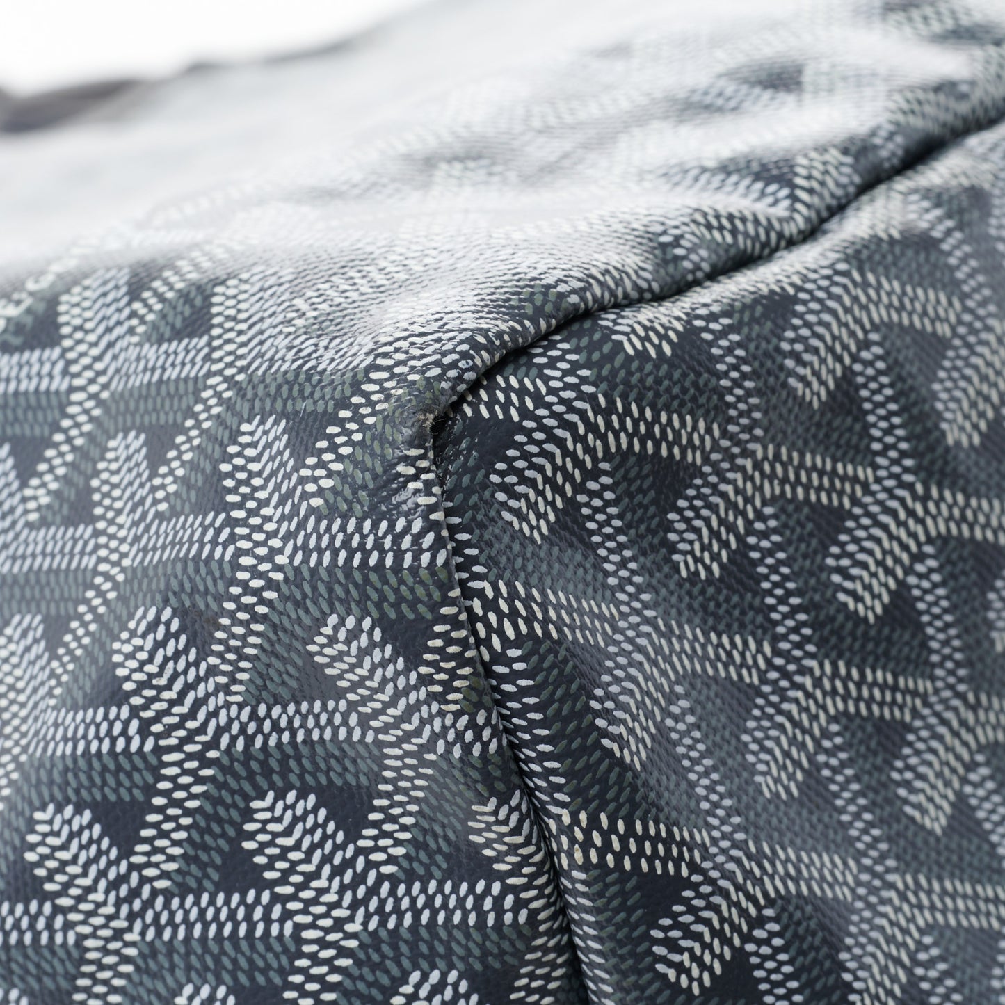 Goyardine Saint Louis GM Grey