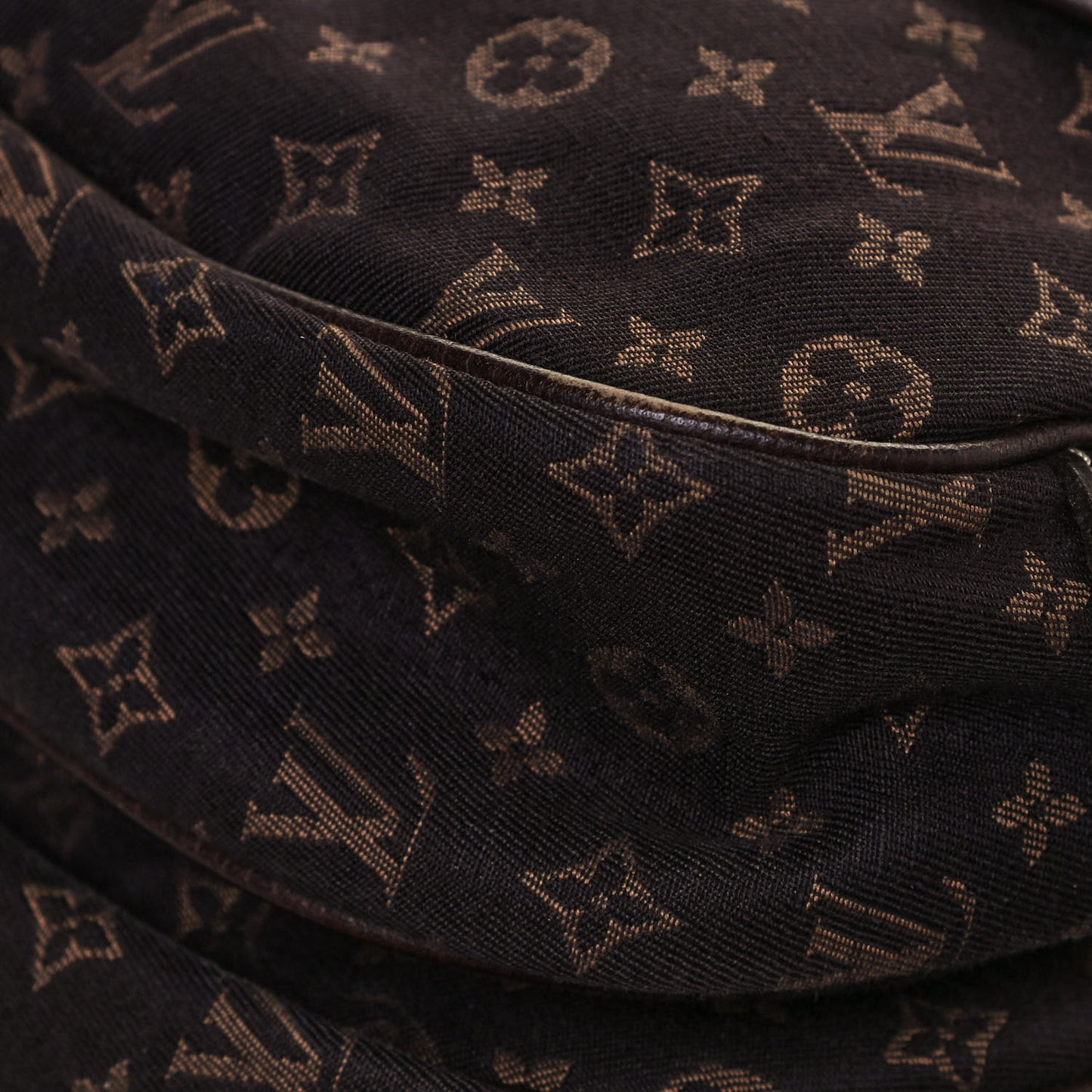 Monogram Mini Lin Saumur Ebene