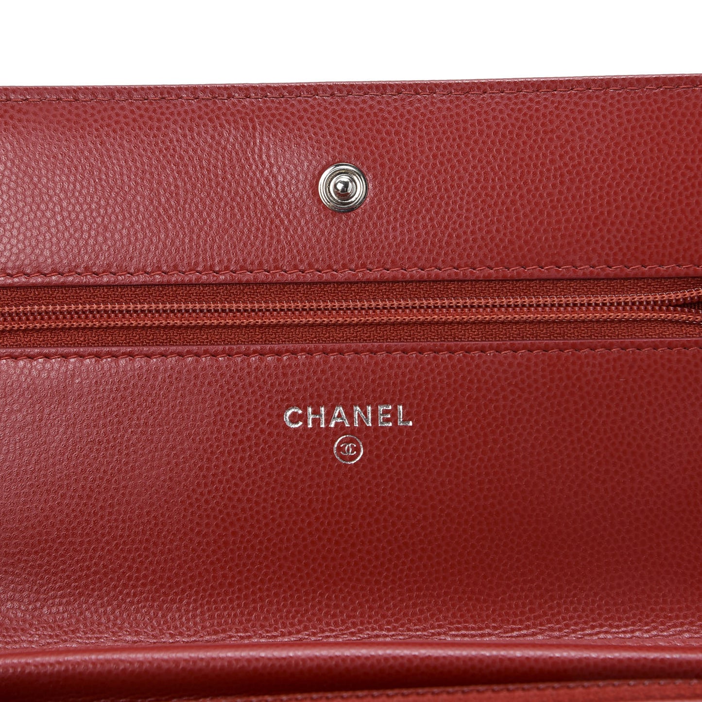 Caviar Chevron Quilted Wallet On Chain WOC Red