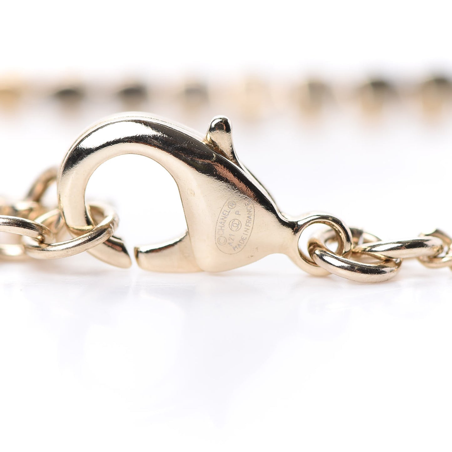 Crystal Pearl Glass Beaded CC Short Necklace Gold White Black