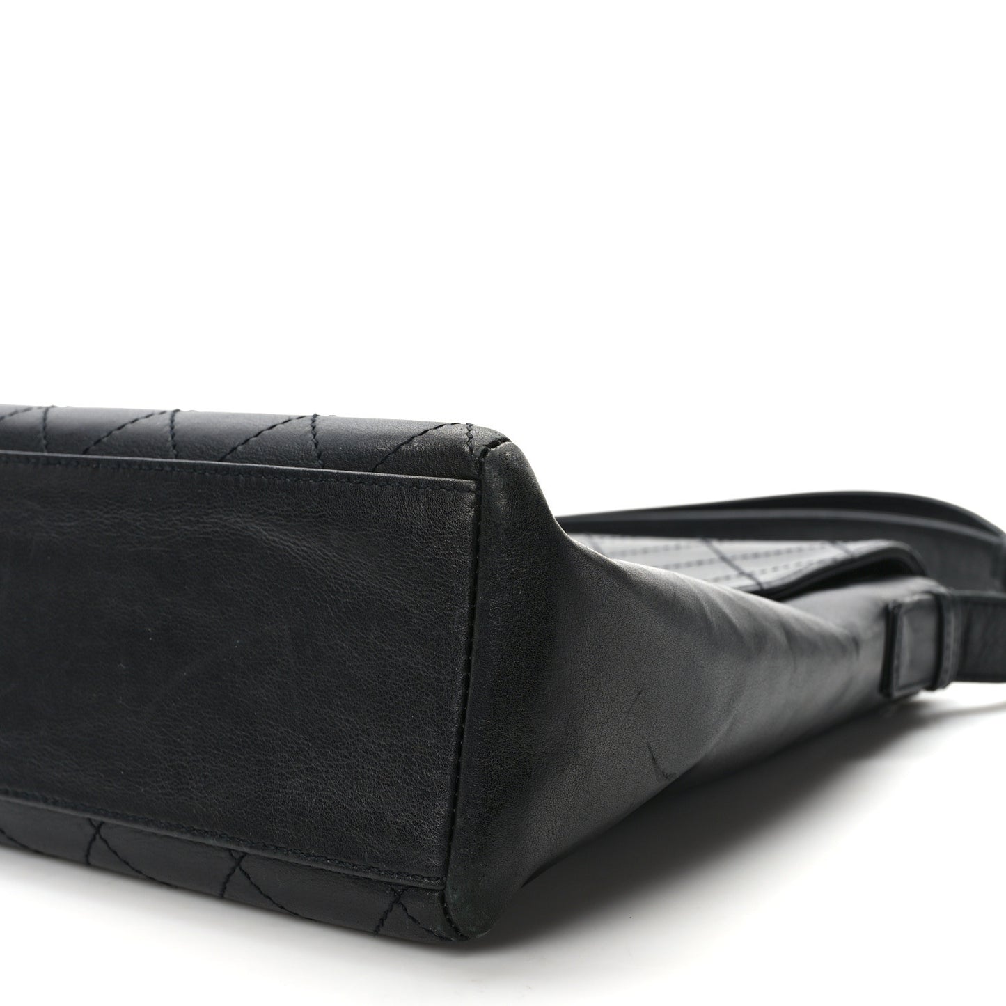 Lambskin Quilted CC Flap Shoulder Bag So Black
