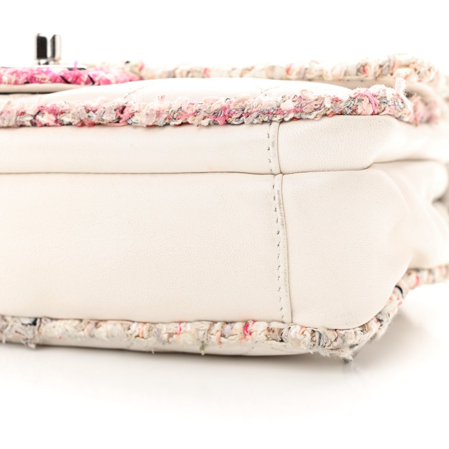 Lambskin Tweed Quilted Elegant Trim Flap White