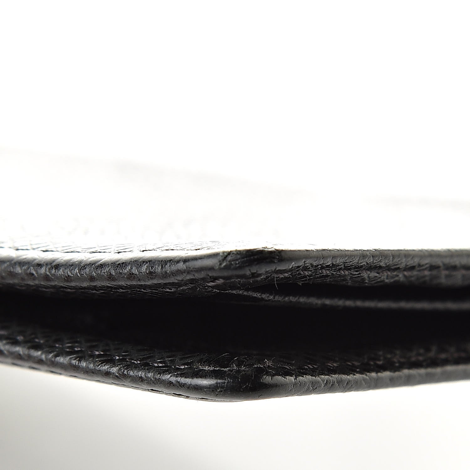 Louis Vuitton Taiga Porte Valeurs Organizer Wallet Black 13 of 15
