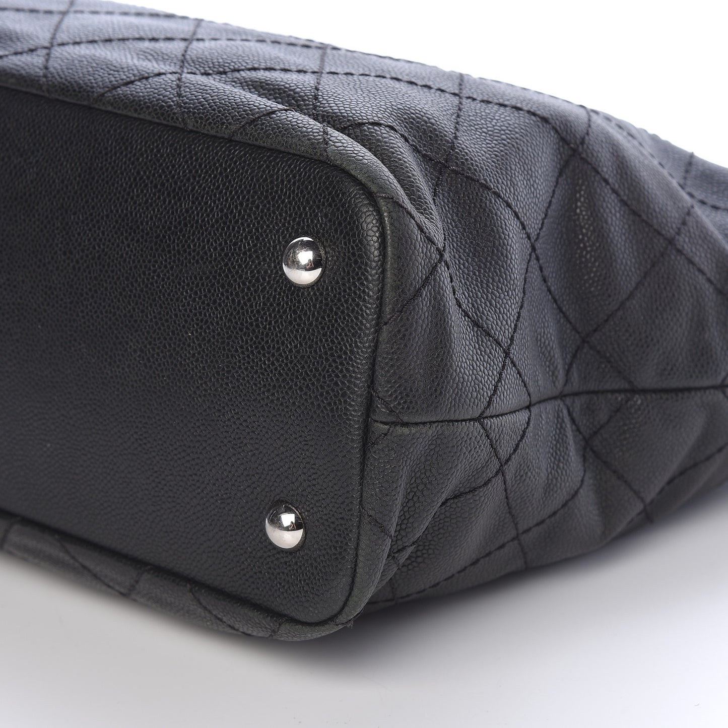 Grained Calfskin Quilted Large Daily Shopping Tote Black