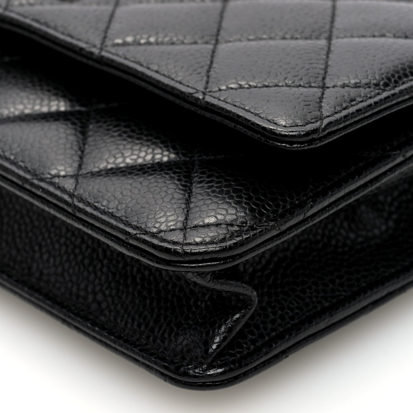 Caviar Quilted Wallet On Chain WOC Black