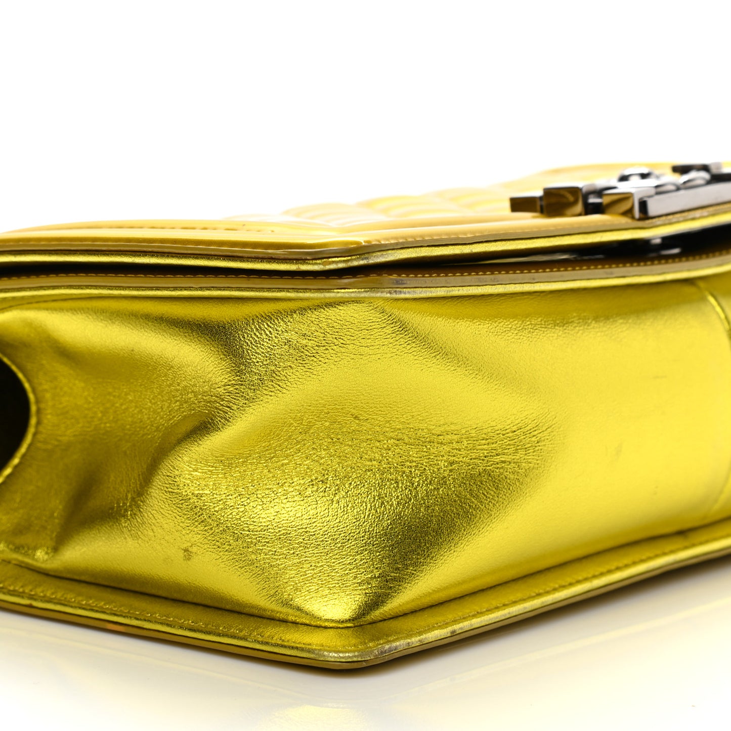 Metallic Patent Calfskin Quilted Medium Boy Flap Gold