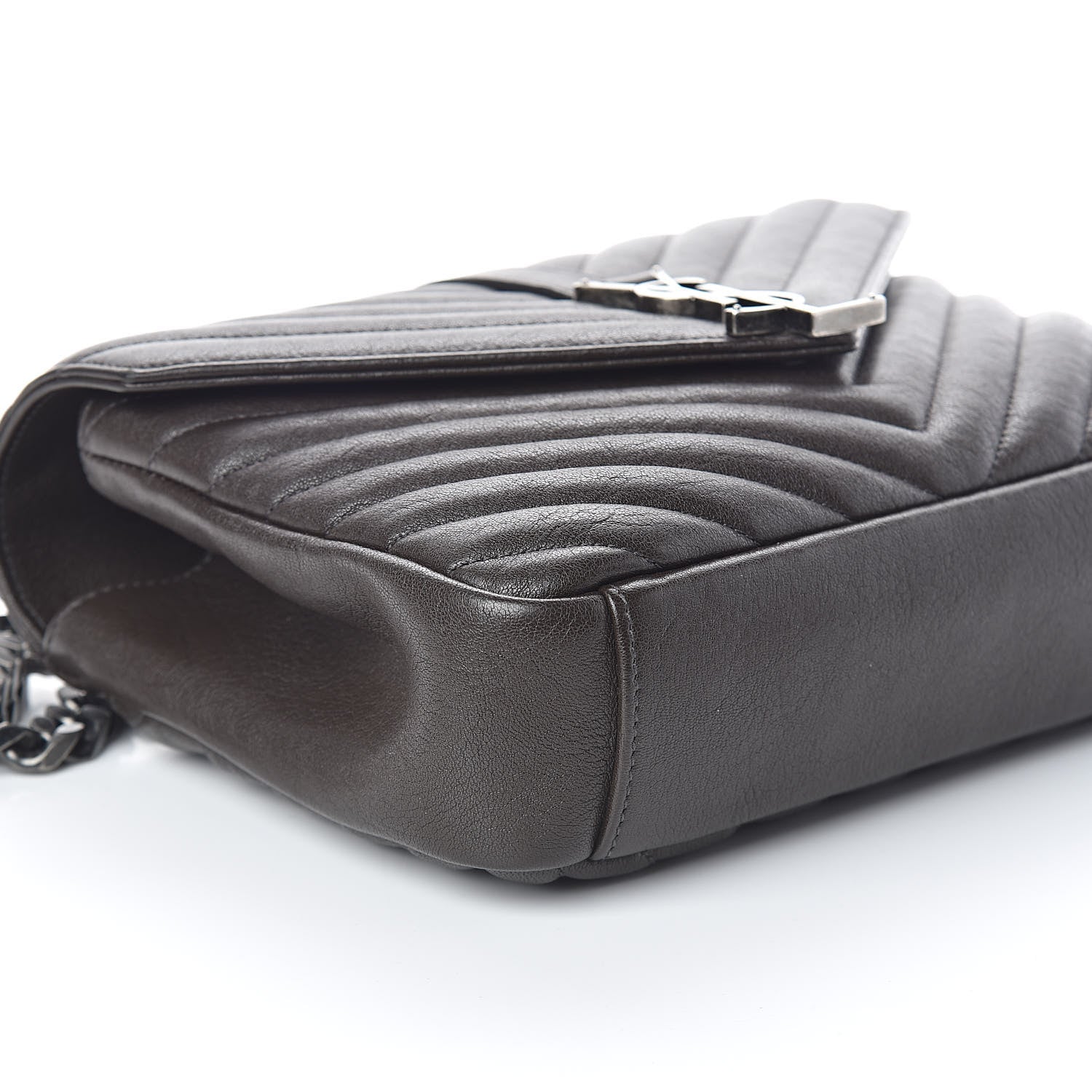 Saint Laurent Calfskin Matelasse Chevron Monogram Medium College Bag Faggio 8 of 9