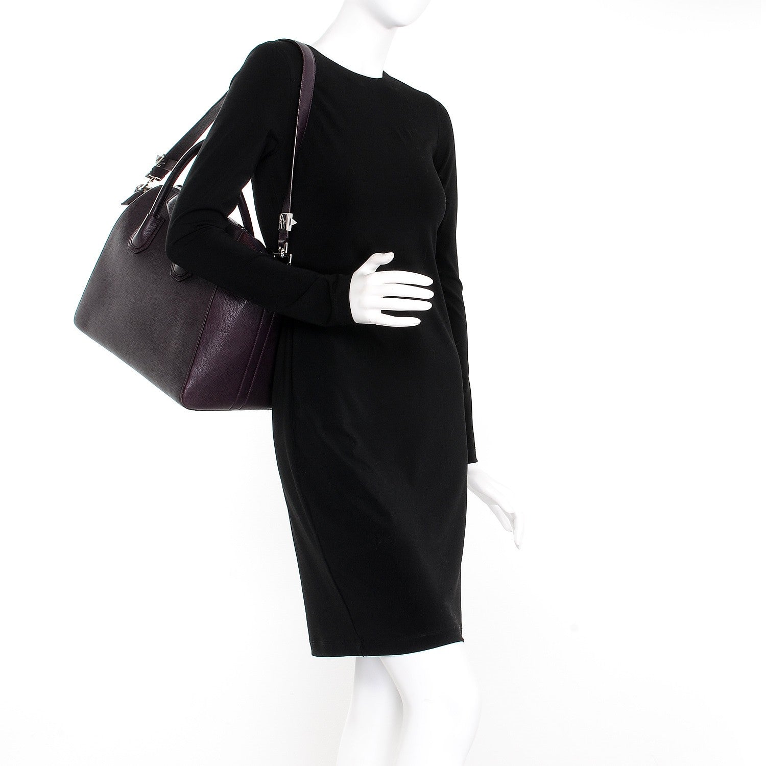Givenchy Sugar Goatskin Medium Antigona Aubergine 2 of 7
