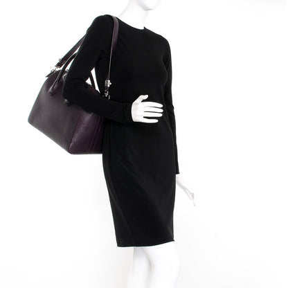 Givenchy Sugar Goatskin Medium Antigona Aubergine 2 of 7