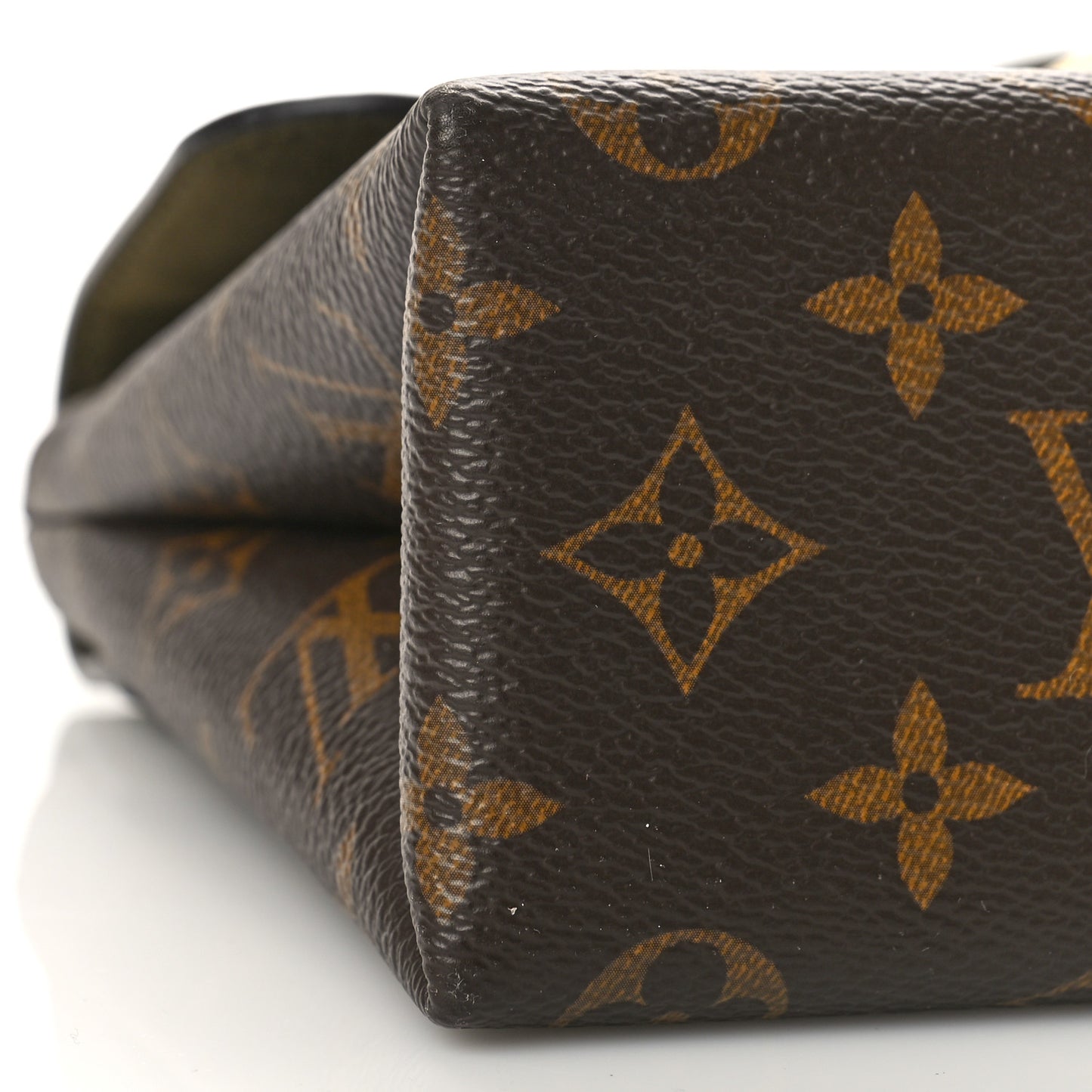 Monogram Locky BB Laurier