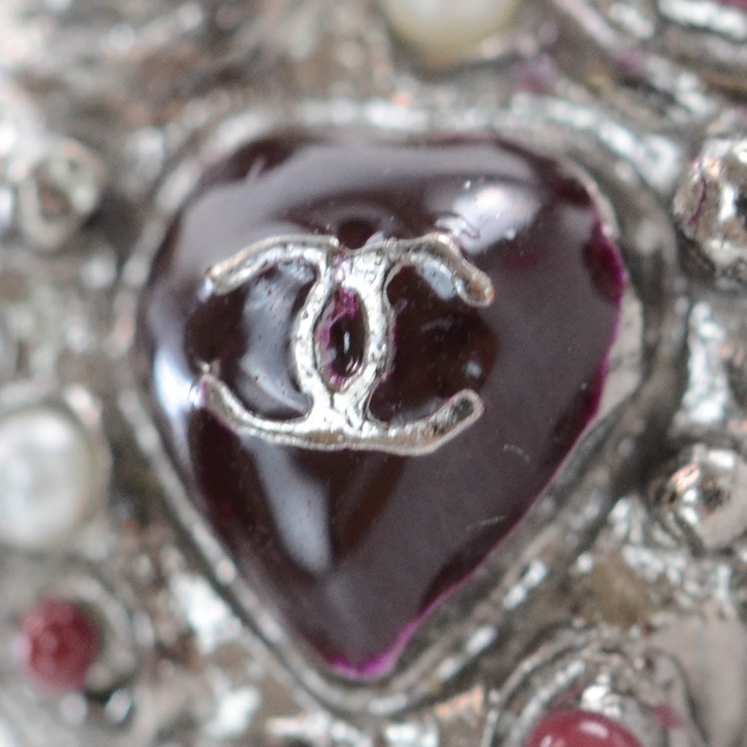 Chanel Pearl Enamel Heart CC Earrings Black Silver 5 of 5