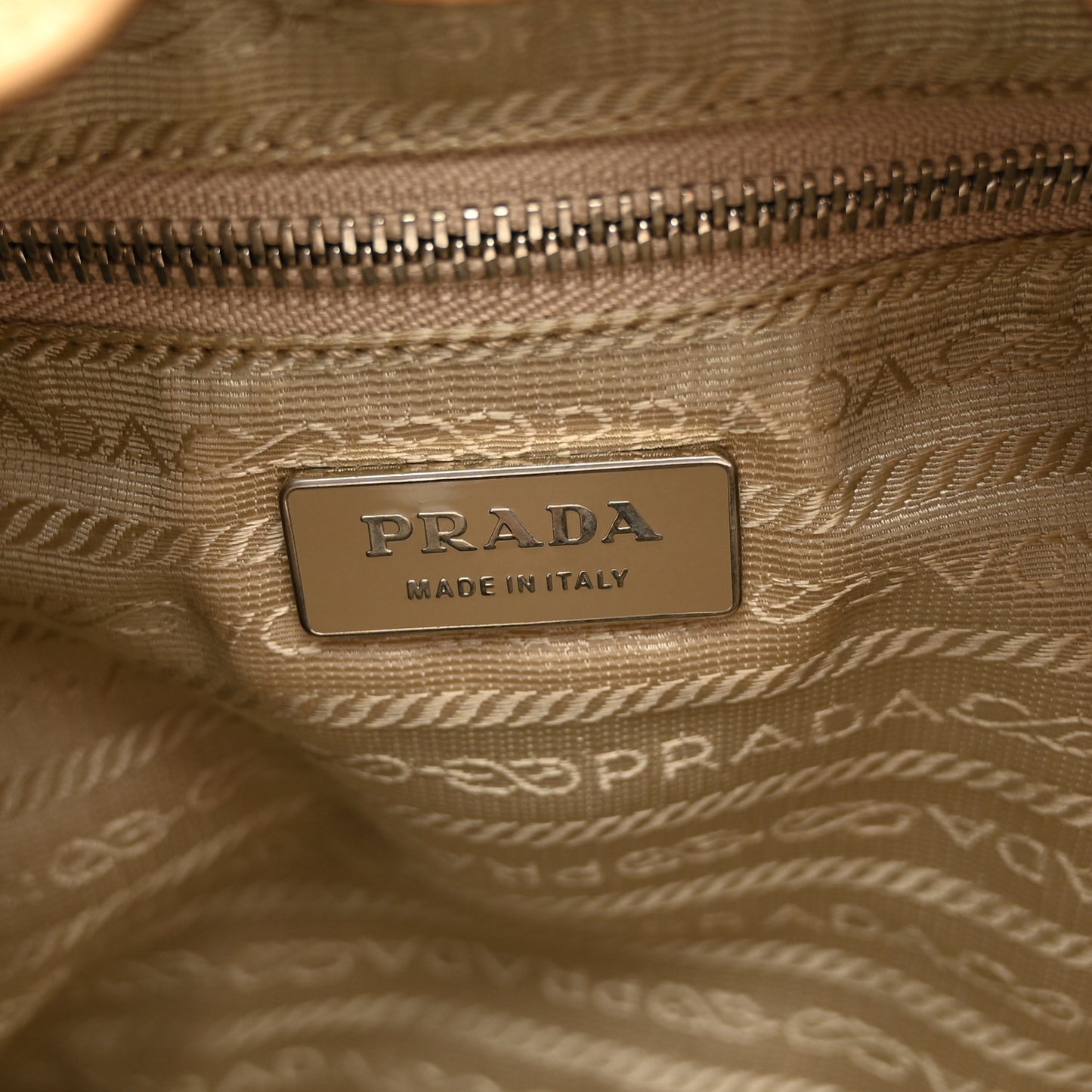 Vitello Daino Moon Shoulder Bag  Sabbia