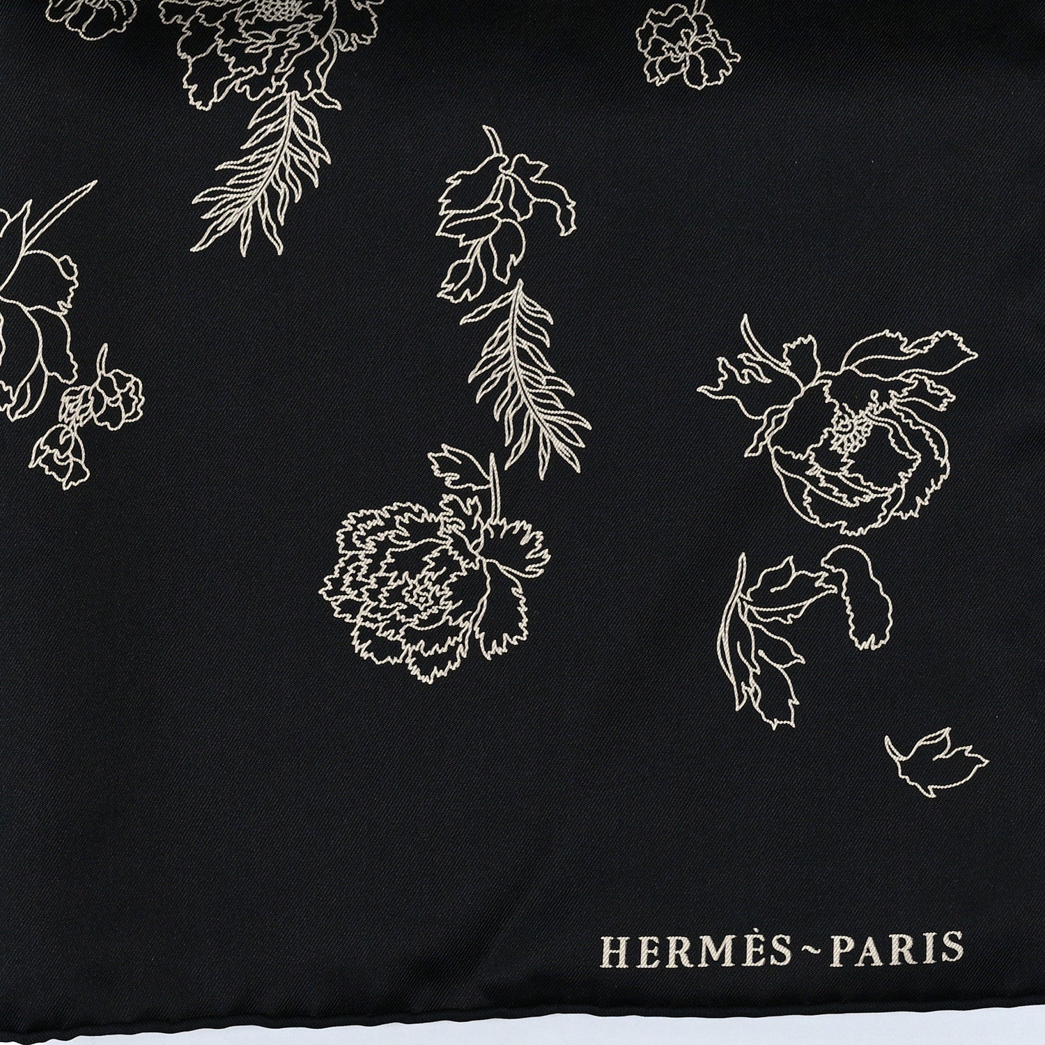 Hermes Silk Twill Robe Legere Scarf 90 Black White 2 of 3