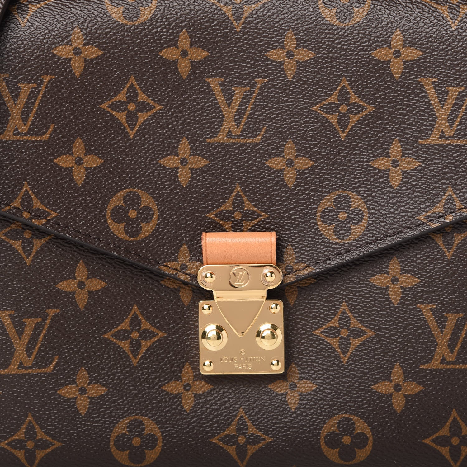 Louis Vuitton Monogram Pochette Metis 9 of 9