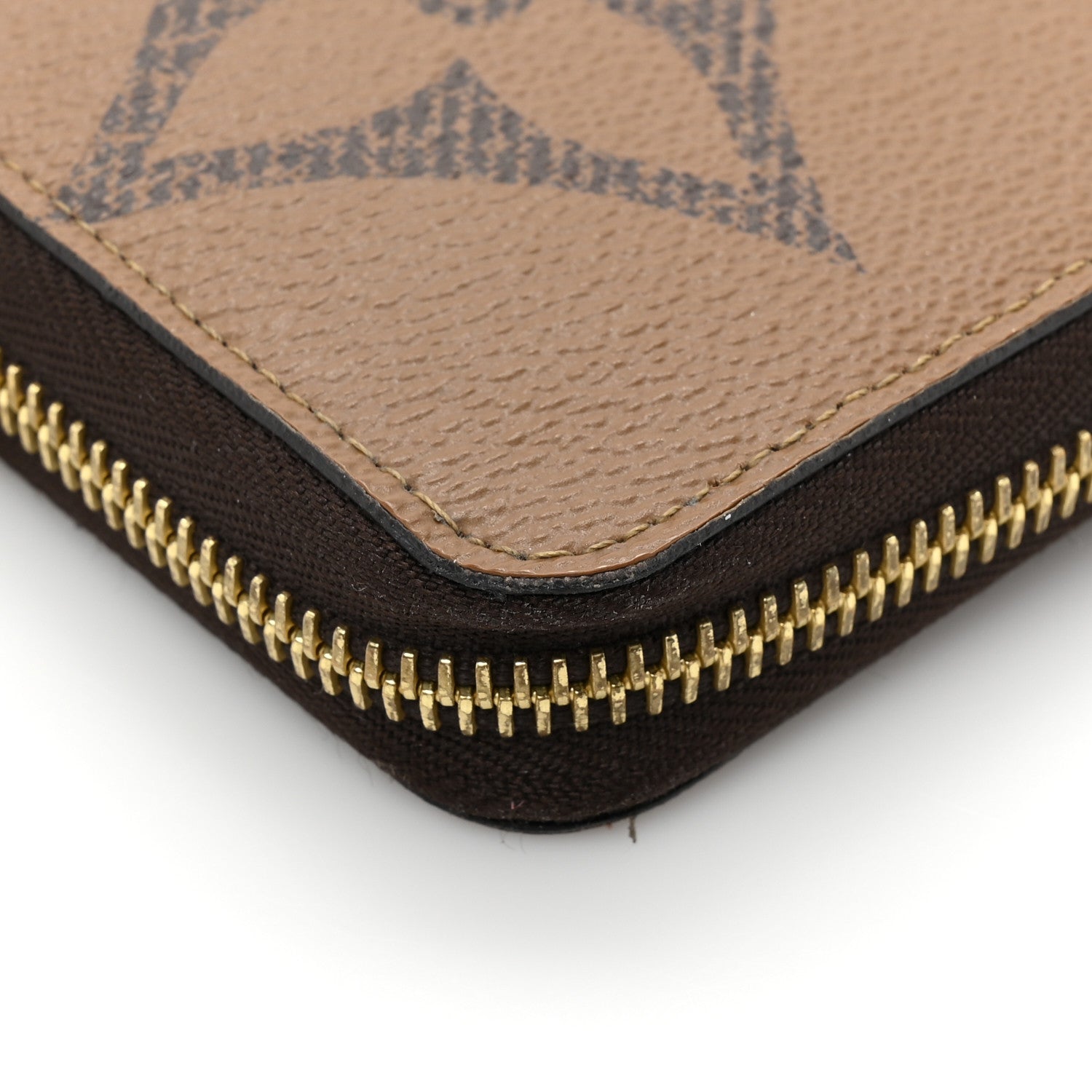 Louis Vuitton Reverse Monogram Giant Zippy Wallet 18 of 19