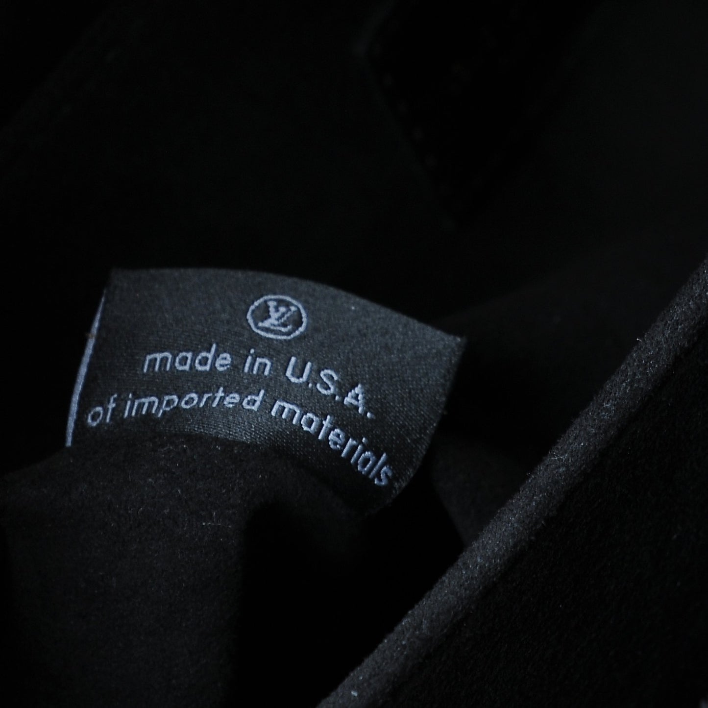 Reverse Monogram Pochette Metis