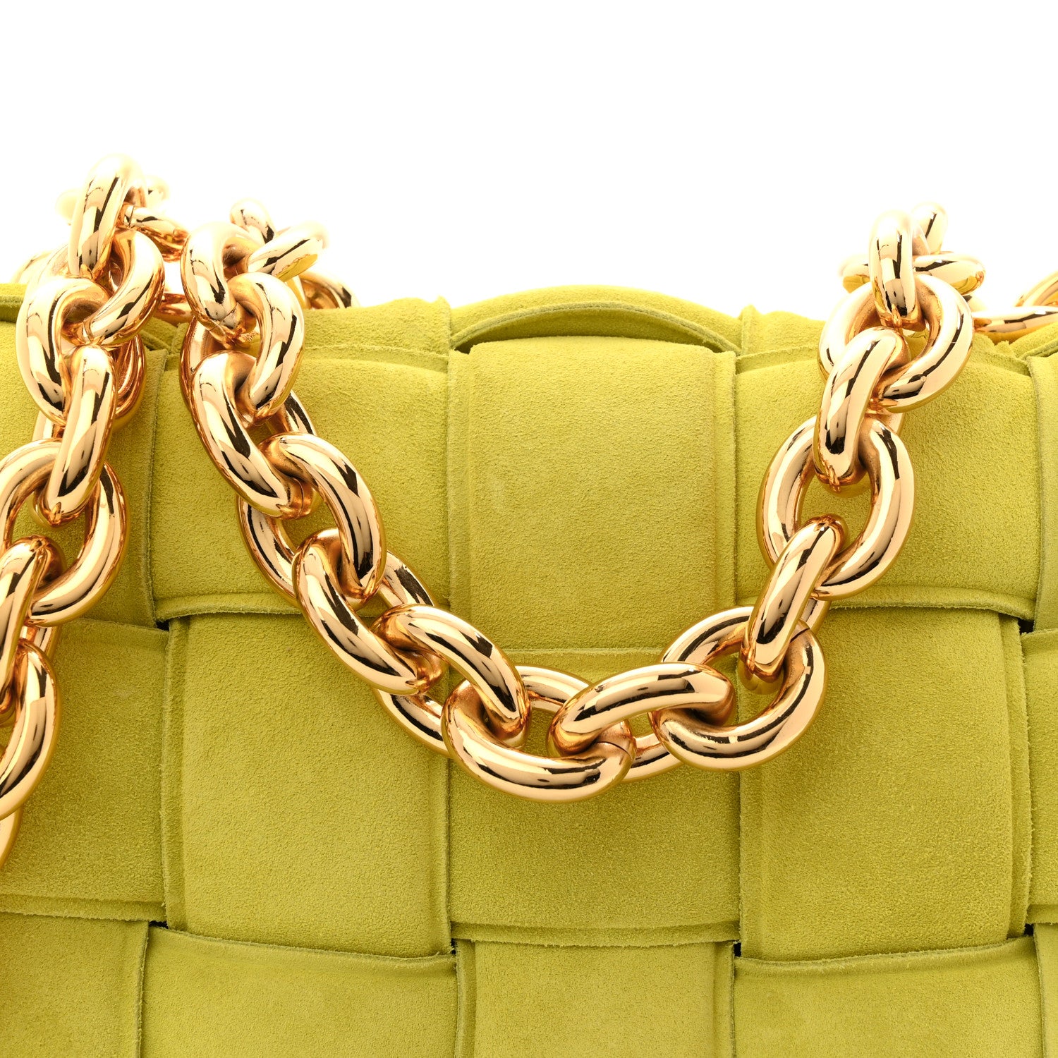 BOTTEGA VENETA イエロー スエード ハンドバッグ Bottega Veneta Suede Maxi Intrecciato Padded Chain Cassette