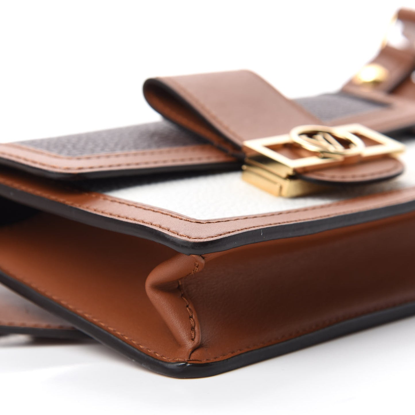 Taurillon Dauphine Bumbag Blackberry Snow