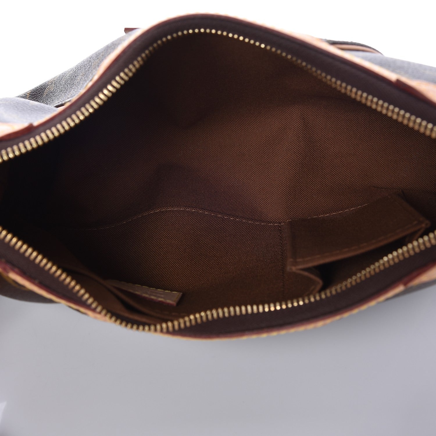 Louis Vuitton Monogram Thames PM 5 of 7