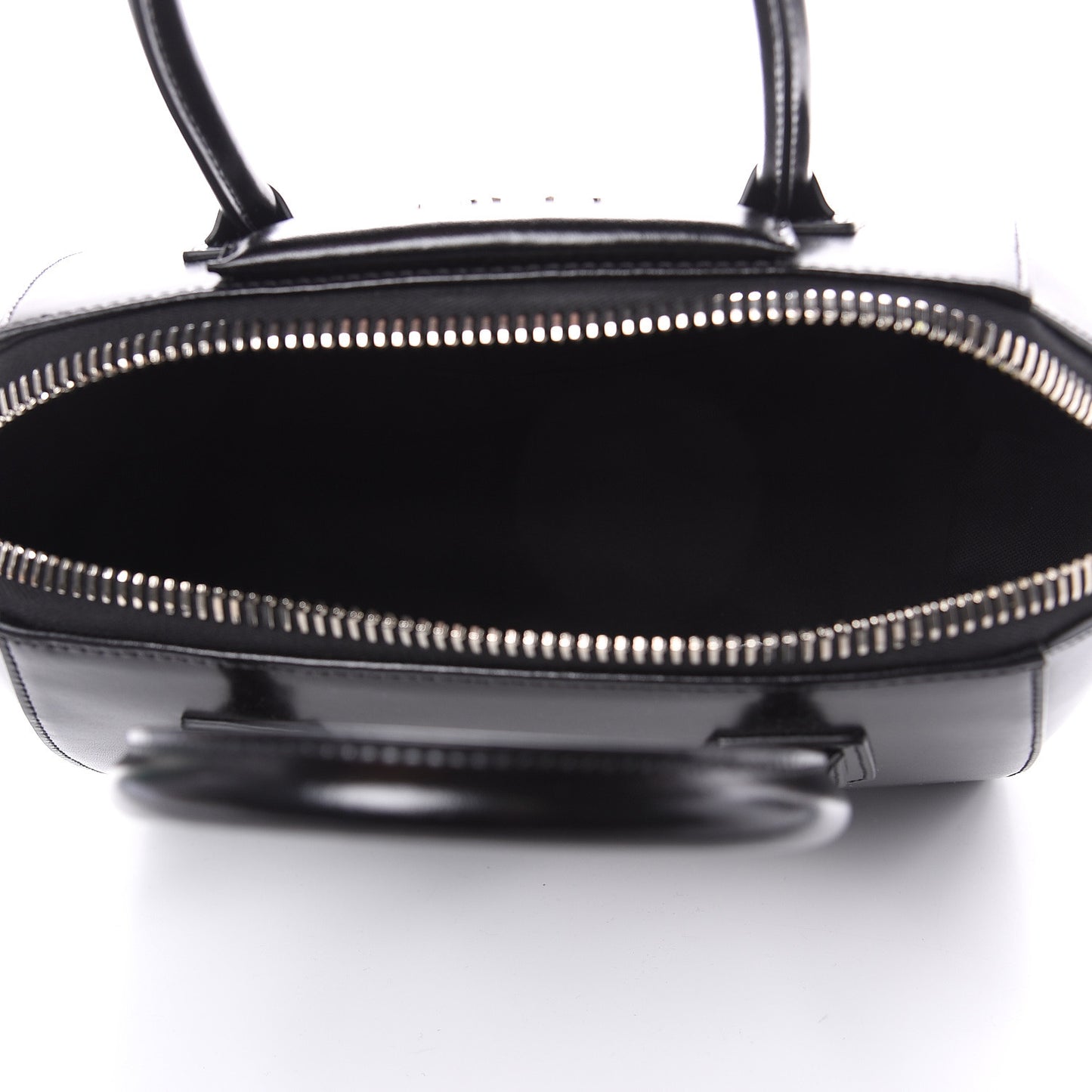 Shiny Lord Calfskin Small Antigona Black