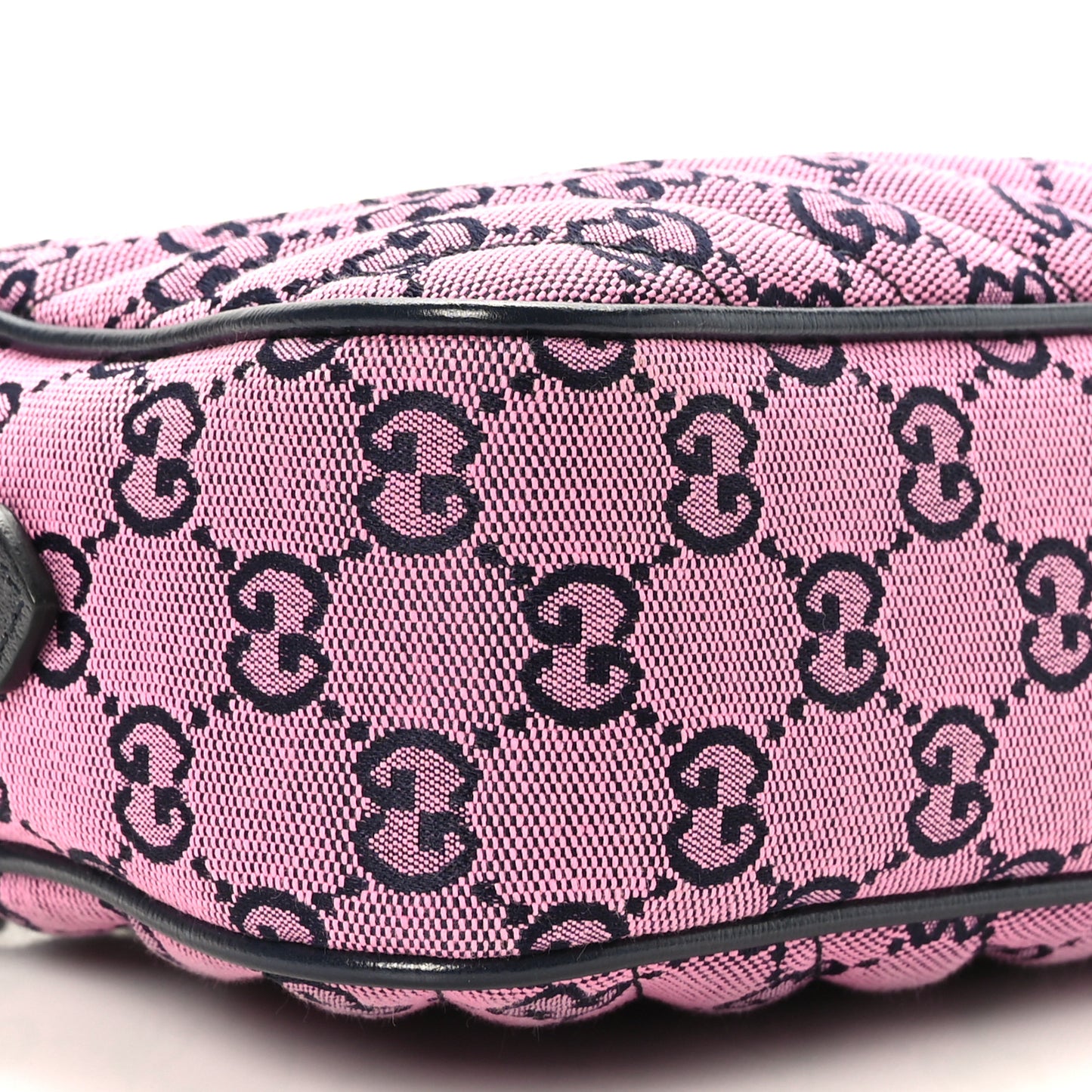 Monogram Multicolor Matelasse Diagonal Small GG Marmont Chain Shoulder Bag Pink Blue