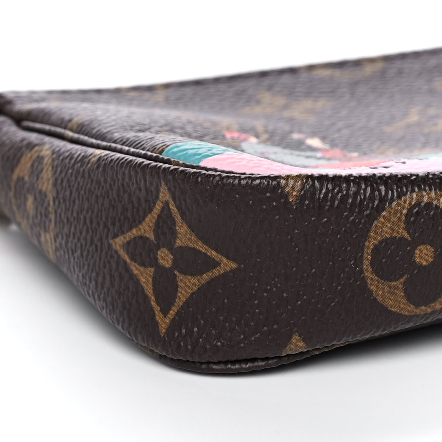 Louis Vuitton Monogram 2016 Christmas Animation Mini Pochette Accessories Rose Ballerine 9 of 12