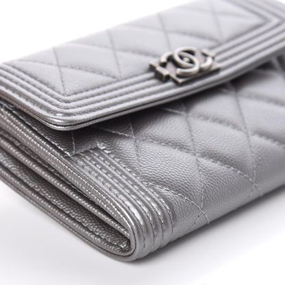 Chanel Metallic Caviar Quilted Medium Boy Flap Wallet Silver 9 of 10