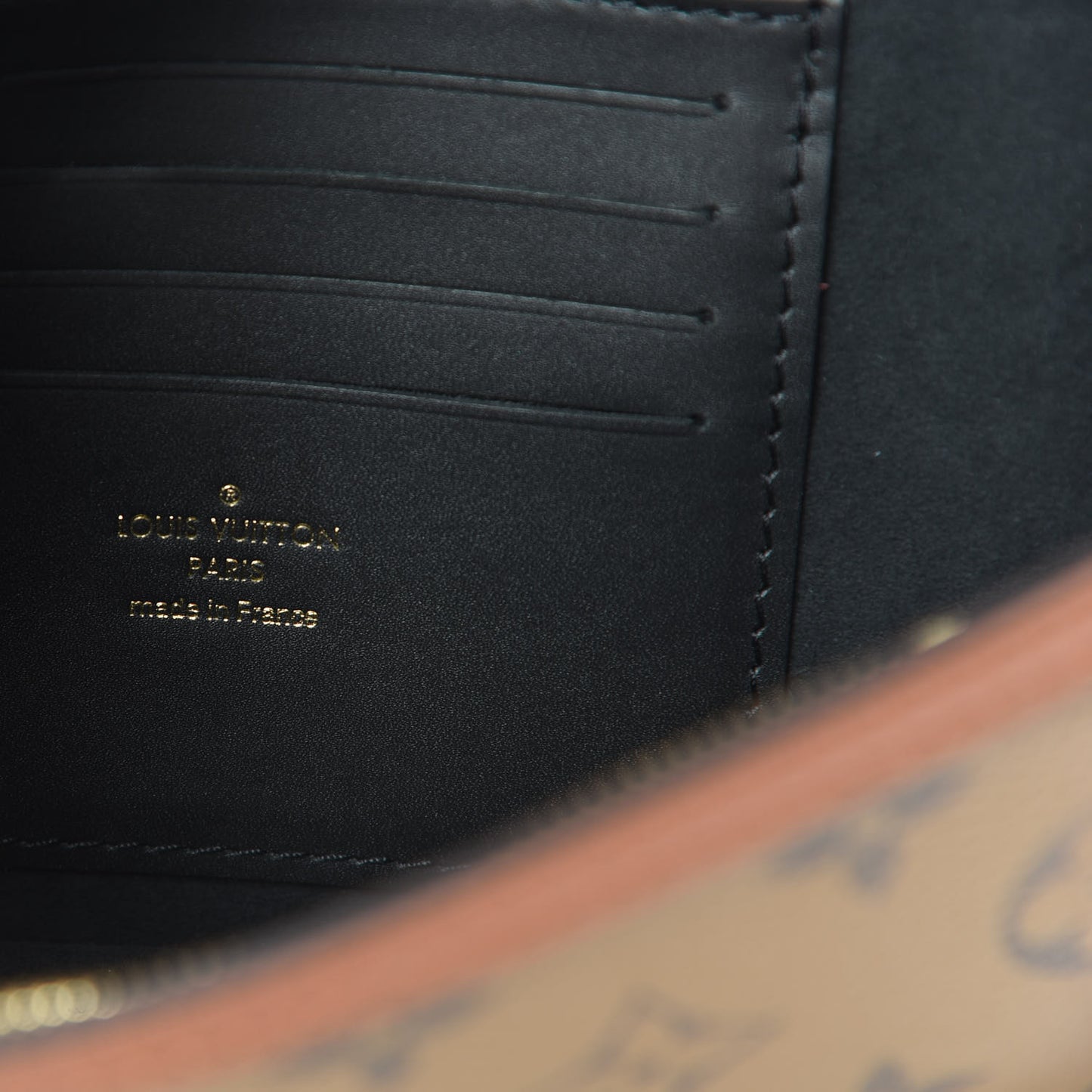 Reverse Monogram Dauphine Chain Wallet